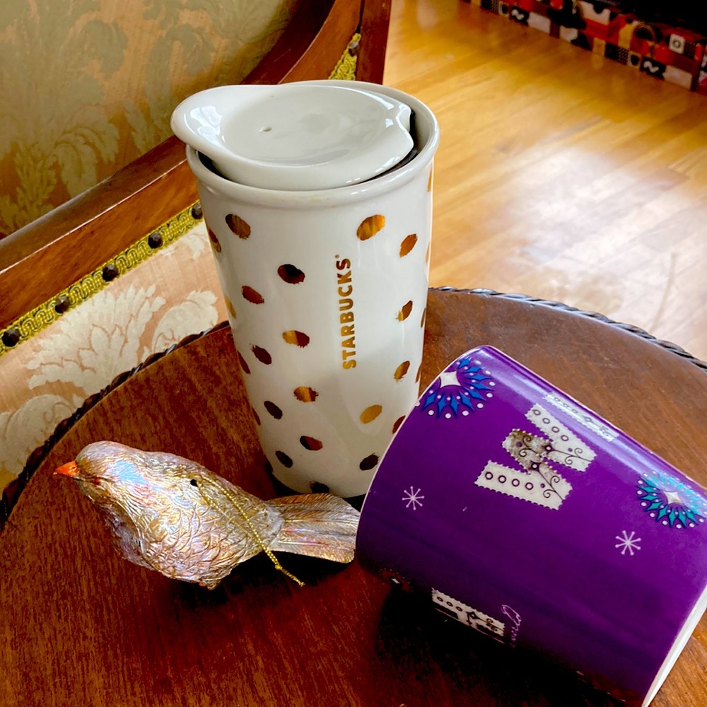 Starbucks Lidded Cup - Picture 1 of 10